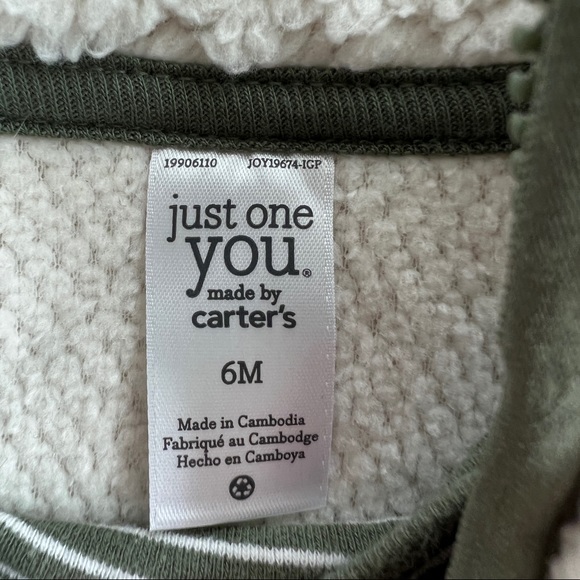 Onesie & zip up Vest Bundle • 6 months - Picture 4 of 9